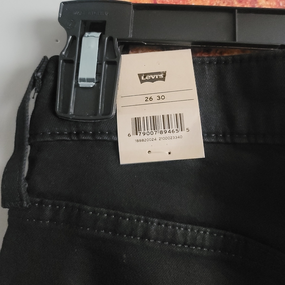 Levi's High Rise Black Jeans Sleek Silhouette | Size 26 X 30 - Picture 7 of 10